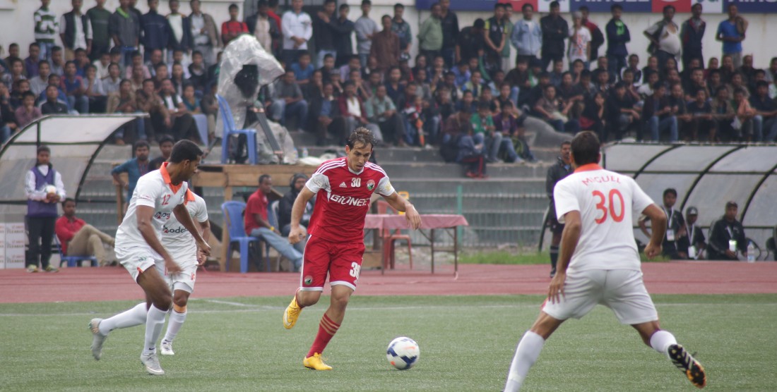 Lajong Re-Signs Uilliams